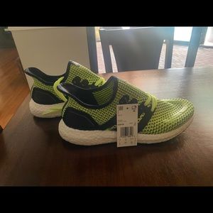 Ultra boost speed factory neon